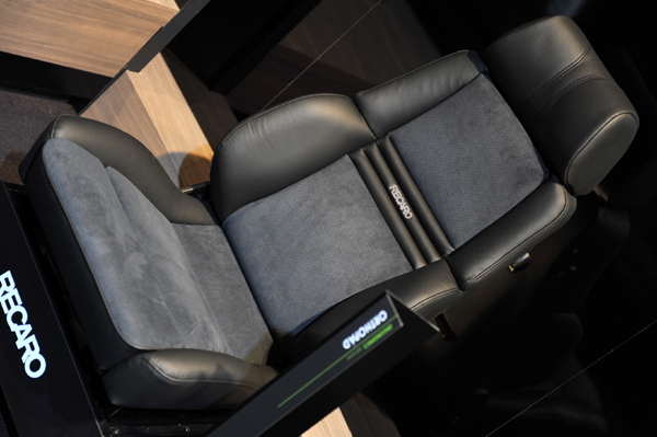 110 recaro 4 DSC_5706.jpg